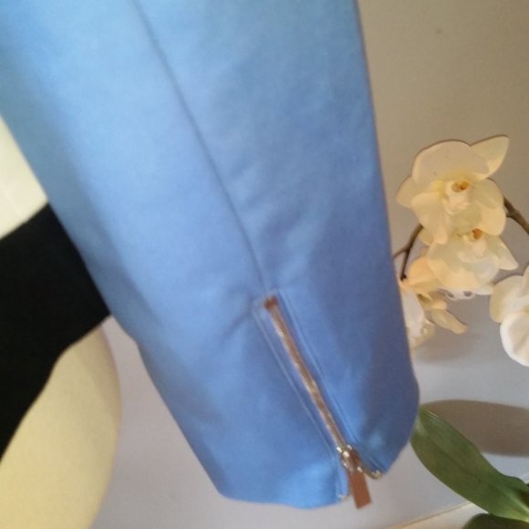 Jones New York stretch black and sky blue zippered jacket NWOT - Picture 4 of 6